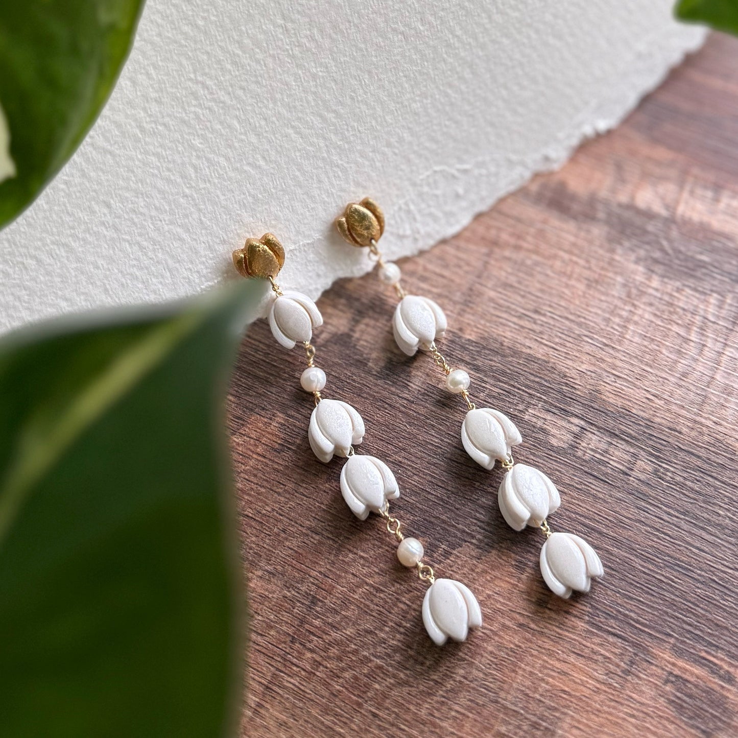 Sampaguita garland + freshwater pearl earrings
