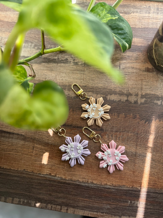 Sampaguita Sun - keychain/charm