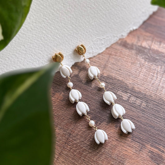 Sampaguita garland + freshwater pearl earrings